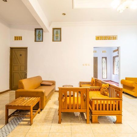 Spot On 2395 Hotel Aden 2 Syariah Tasikmalaya Luaran gambar