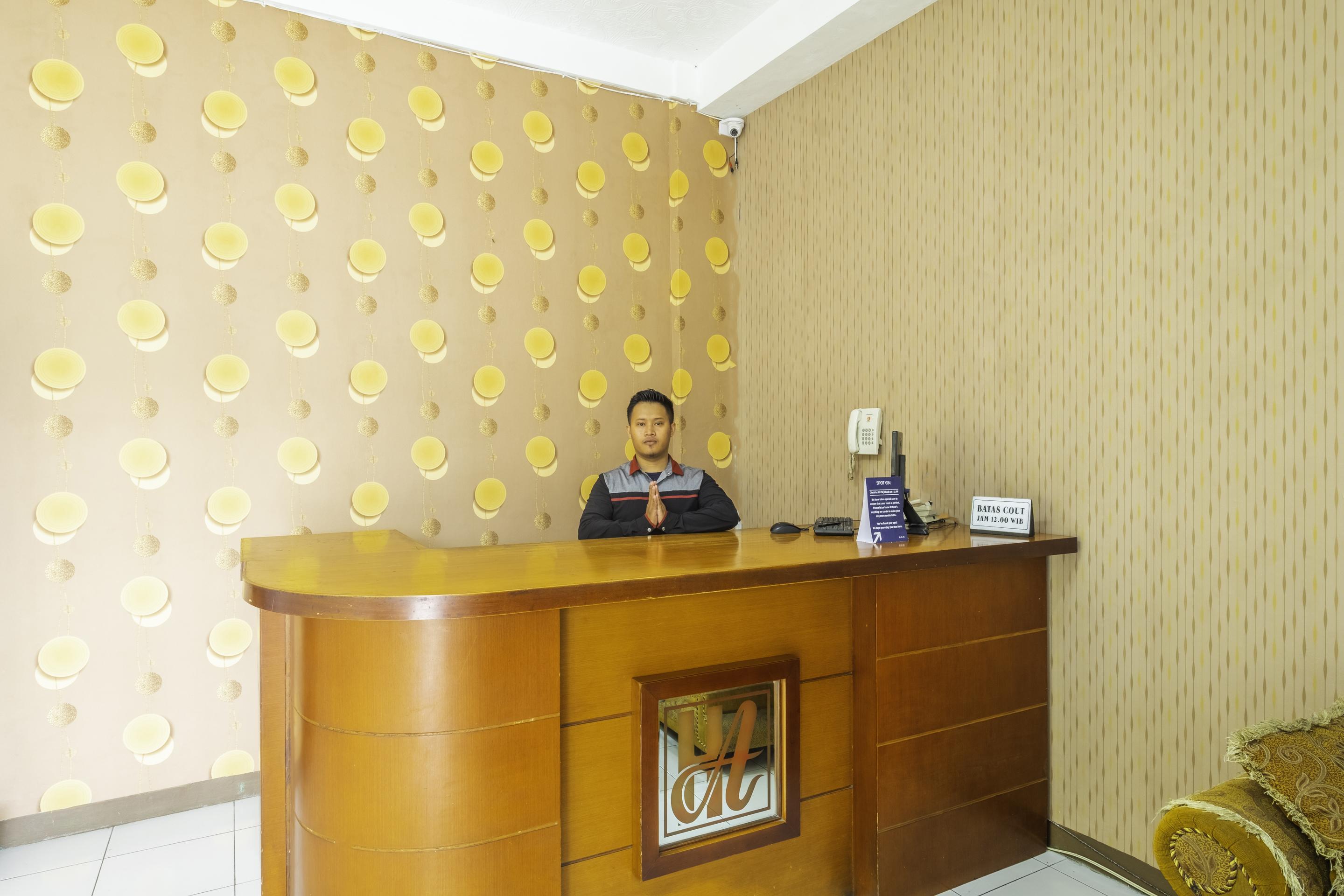 Spot On 2395 Hotel Aden 2 Syariah Tasikmalaya Luaran gambar